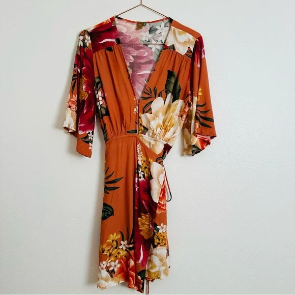 FARM Rio Carioca Wrap Mini Dress Boho Floral - Picture 5 of 10